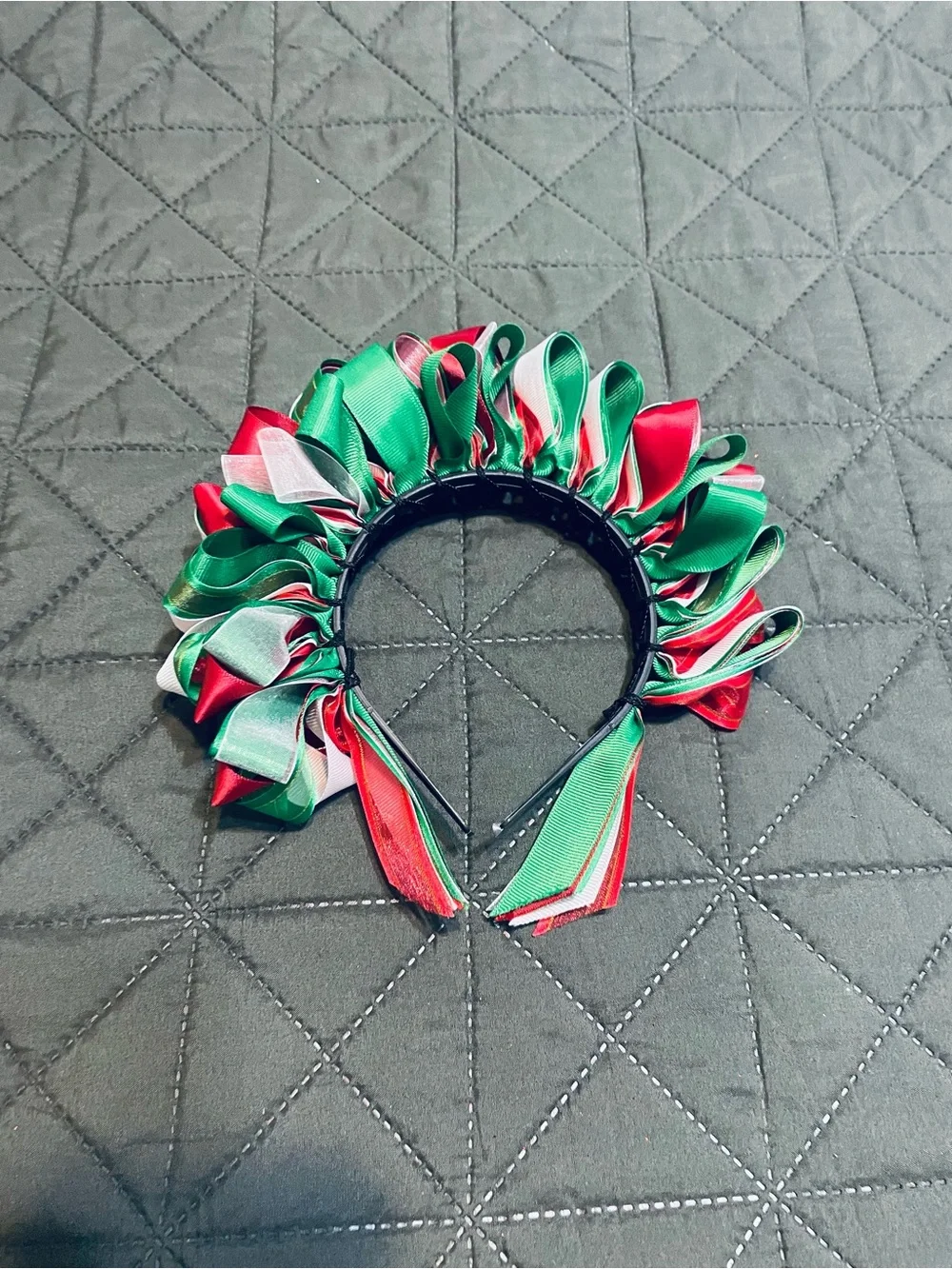 N/A festive red